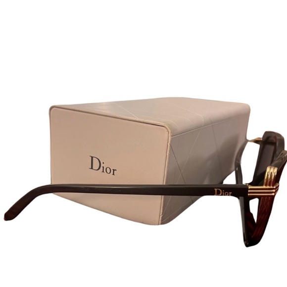 Christian Dior Black Shades with gold hardware COA included + case and cloth - Picture 11 of 16
